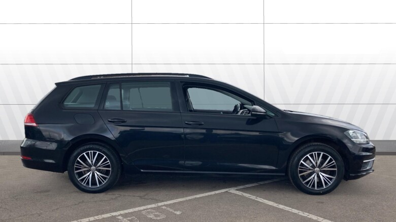 Volkswagen Golf 1.6 TDI SE 5dr [Nav] Diesel Estate